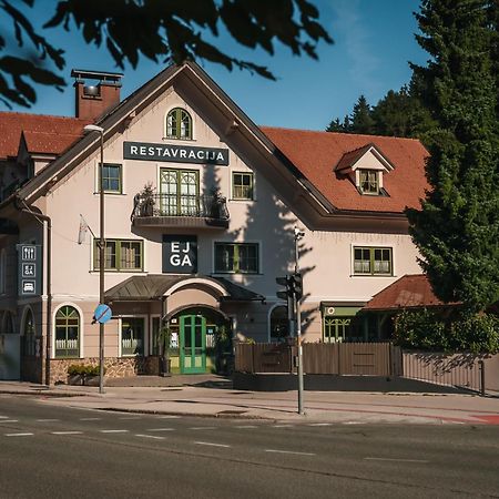 Guest House Ejga Jesenice Bagian luar foto